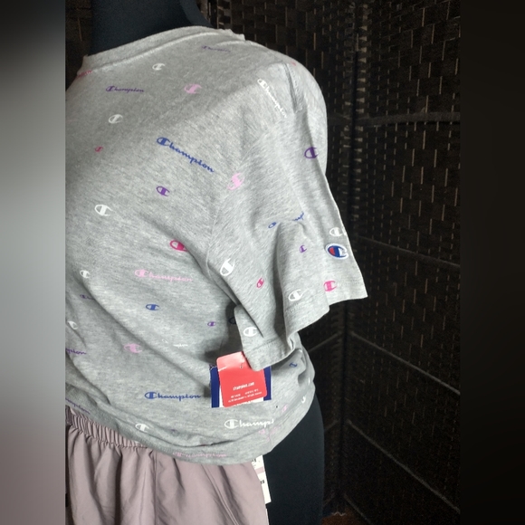 1X NWT CHAMPION Grey Logo Crop Top - Picture 15 of 16